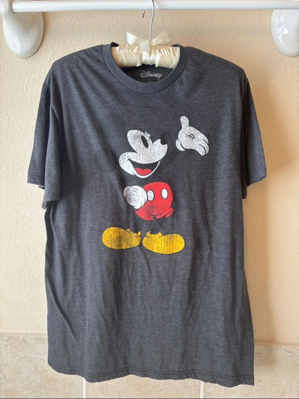 Disney Mickey Mouse Graphic Tee Shirt Short Sleeves Dark Gray Size Large - Picture 7 of 7